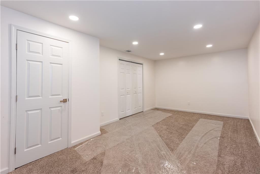 3960 Rocmar Drive, Snellville, Georgia image 30