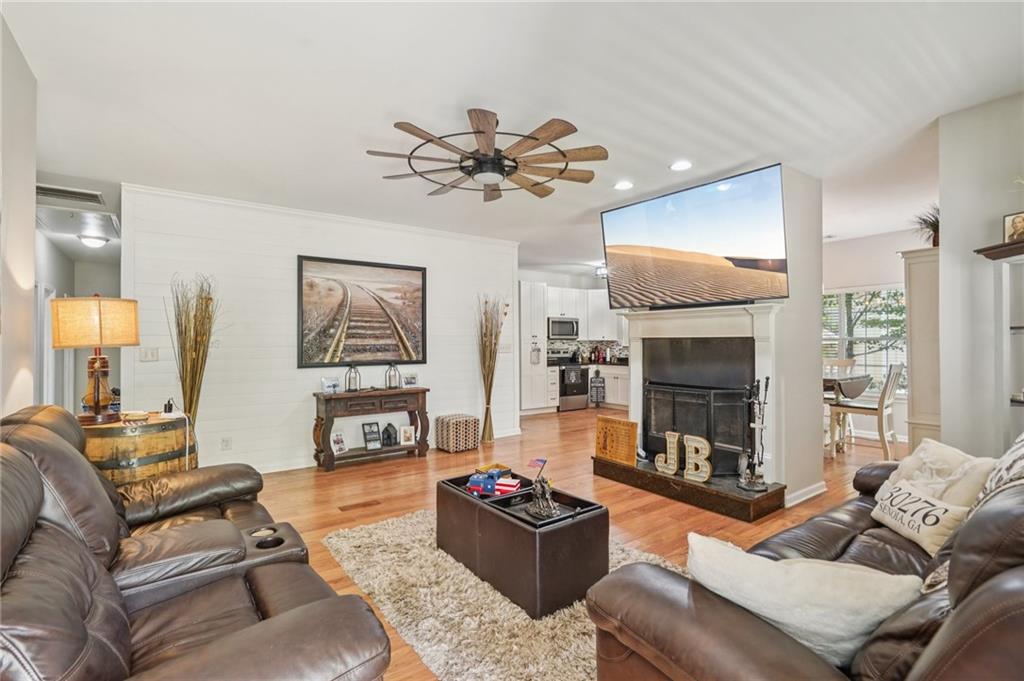 212 Shannon Court