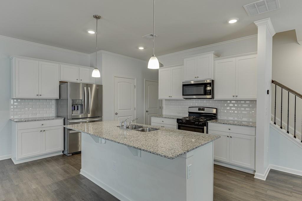 5758 Turnstone Trail, Flowery Branch, Georgia image 9