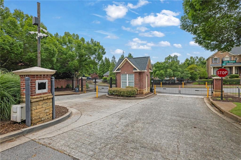 7027 Walham Grove, Duluth, Georgia image 42
