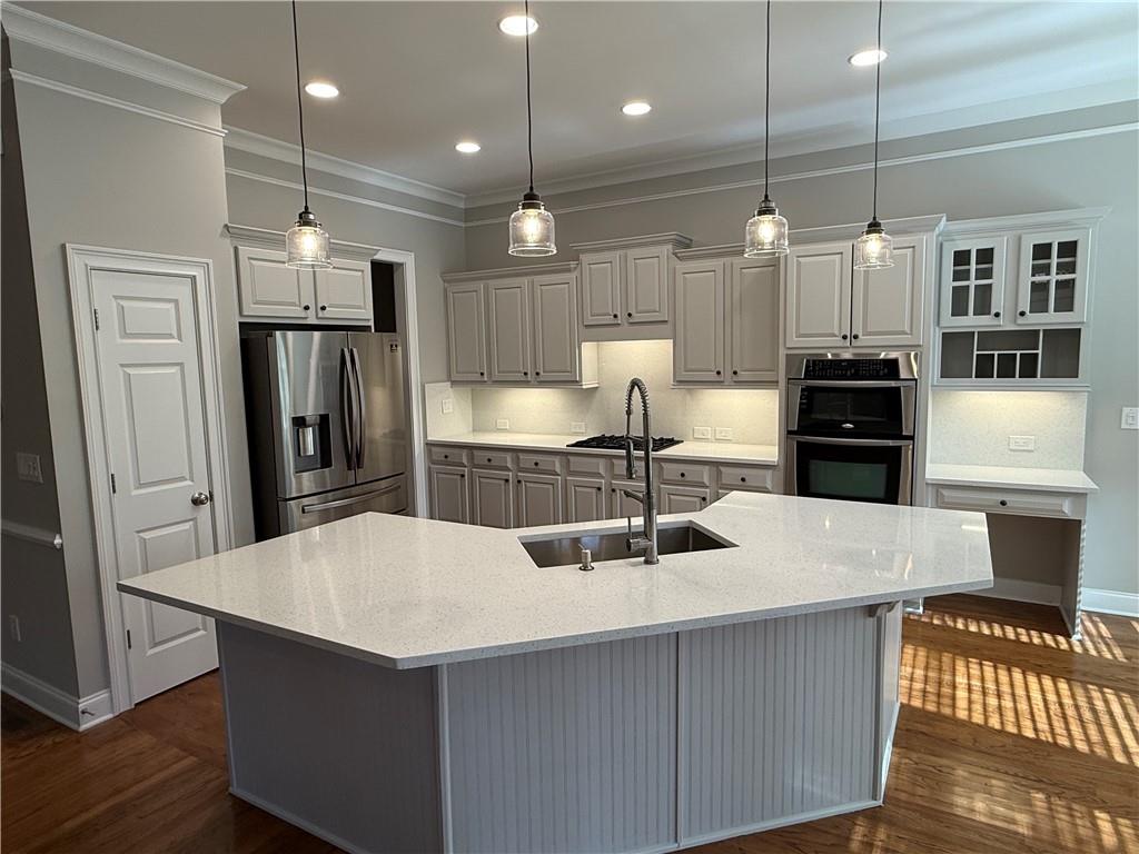 5407 Waters Edge Trail