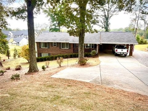 1335 Hillcrest Drive Sugar Hill GA 30518