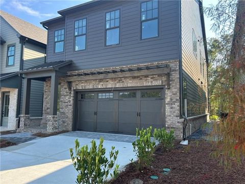 3932 Calm Court Chamblee GA 30341