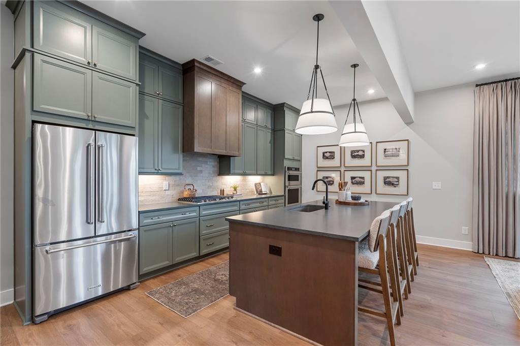 3932 Calm Court