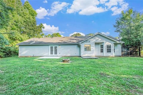 A home in Mcdonough