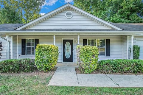 A home in Mcdonough