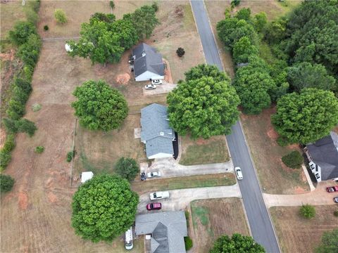 A home in Locust Grove