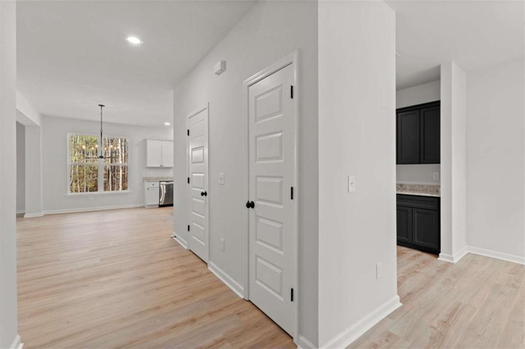 5086 Cumberland Court, Villa Rica, Georgia image 2