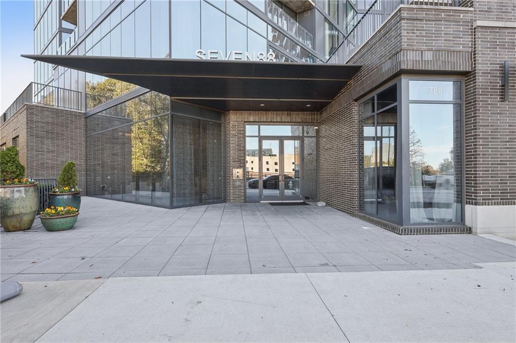 788 W Marietta Street NW 403