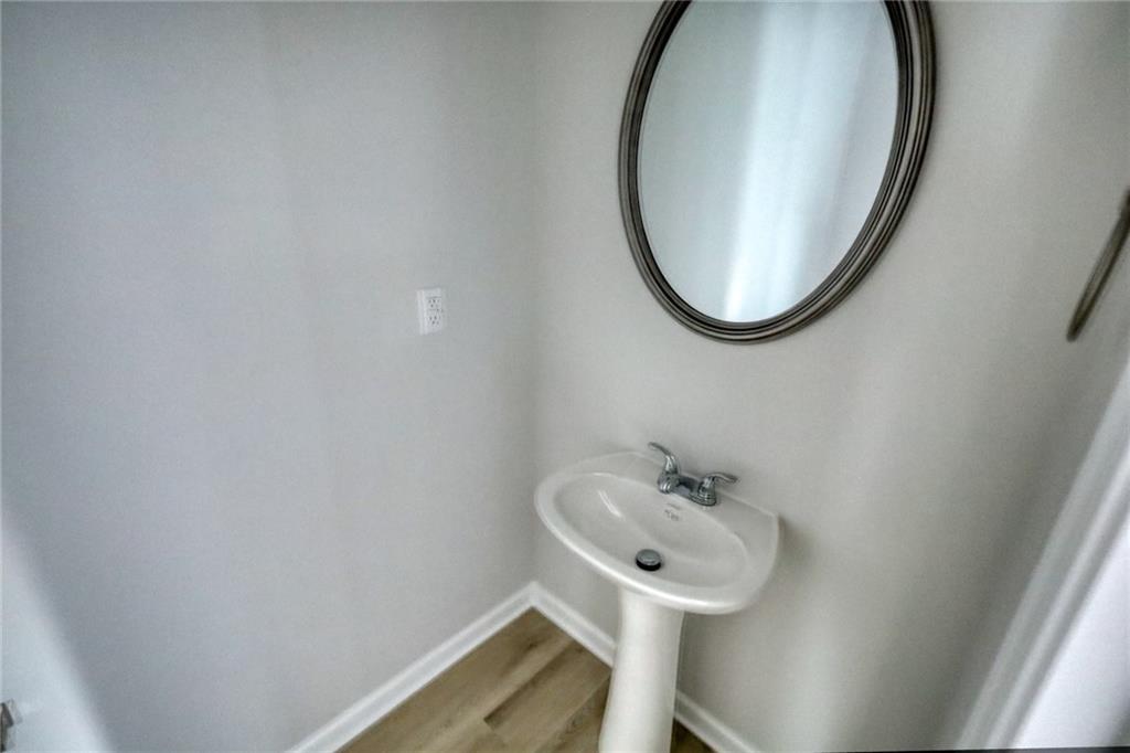 853 Crossroads Court, Social Circle, Georgia image 6