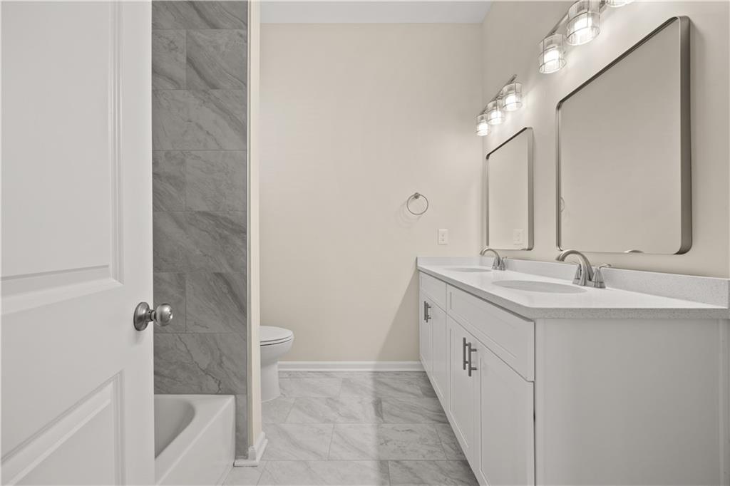 556 James P Brawley Drive, Atlanta, Georgia image 13