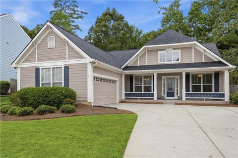 Homes For Sale - 3749 Clear Lake Way<br/> Cobb County, Acworth, GA 30101