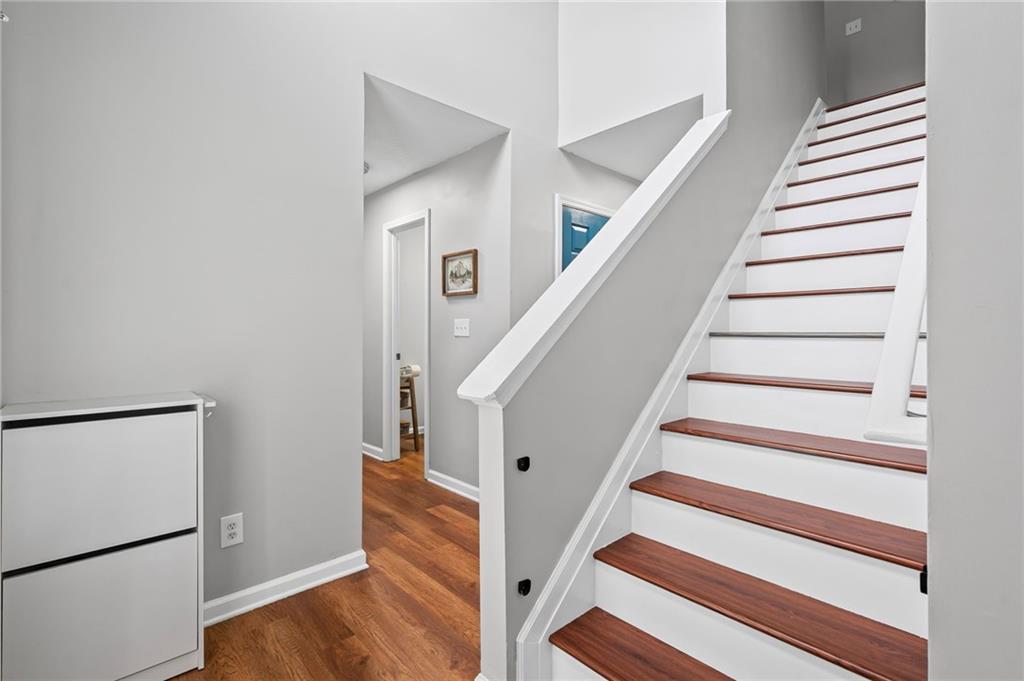 1047 Woodsong Pass Court