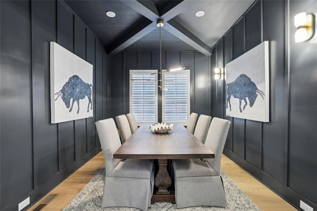 2591 Apple Valley