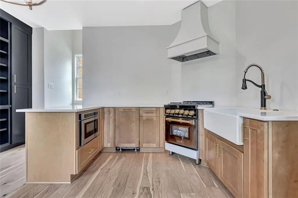 Senoia, Georgia 30276, United States, 3 Bedrooms Bedrooms, ,3 BathroomsBathrooms,Residential,Active,129041