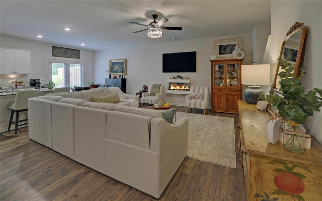 388 Stoneybrook Drive