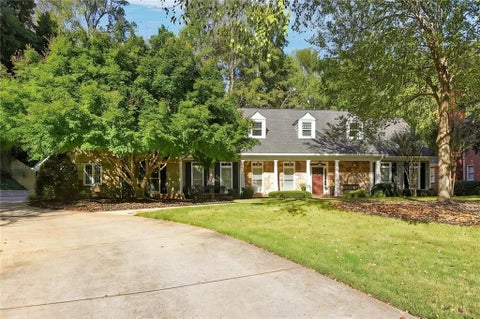 Photo of 140 Grogans Landing, Sandy Springs, GA 30350 (MLS # 7856740)