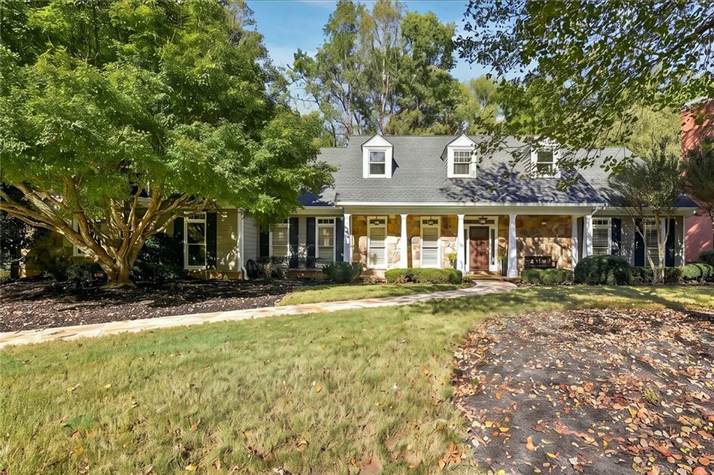 140 Grogans Landing