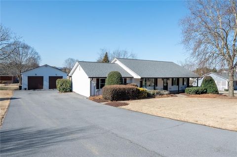 Homes For Sale - 153 Thelma Road<br/> Gordon County, Calhoun, GA 30701