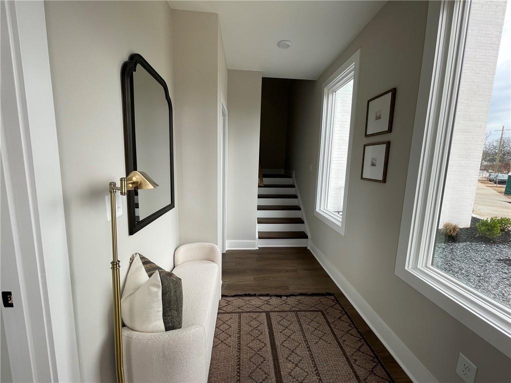 968 Bibbs Circle Nw Cir, Atlanta, Georgia image 3