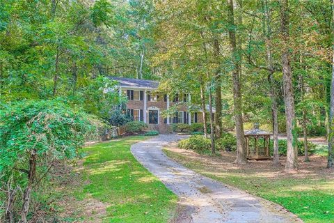 Photo of 4999 Antebellum Drive, Stone Mountain, GA 30087 (MLS # 7653948)