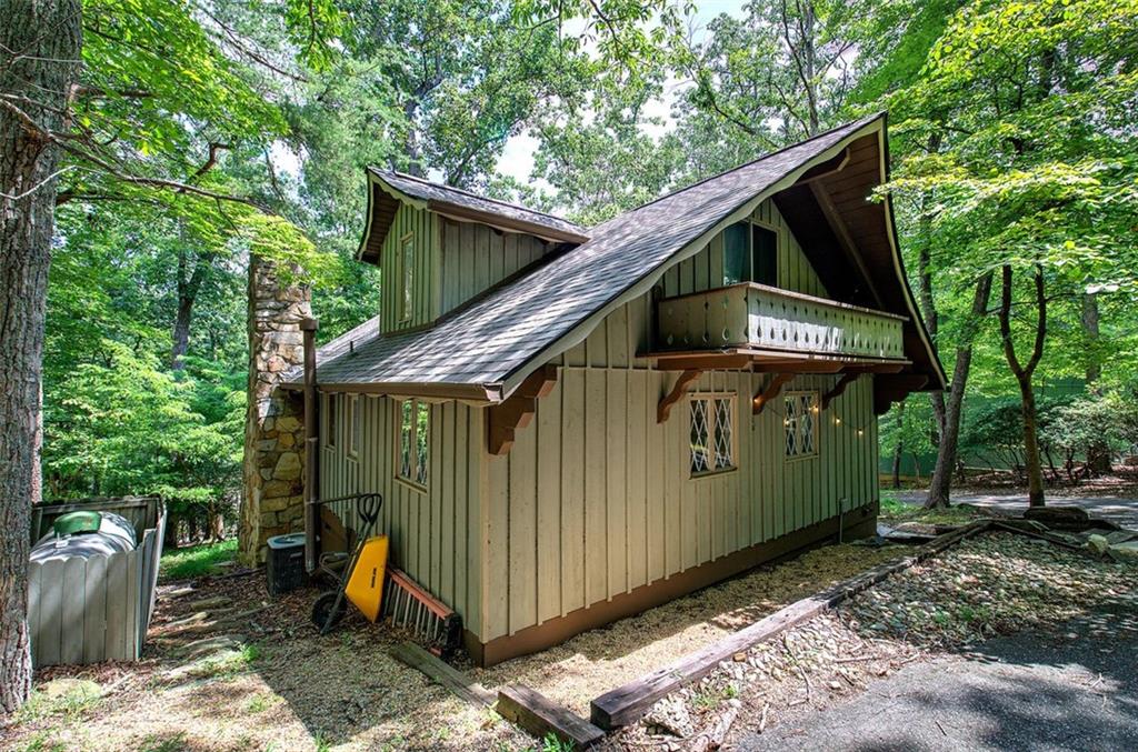 298 LAKE VIEW Trace