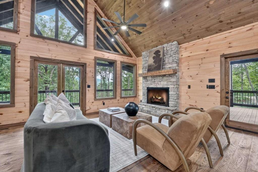 120 Green Ridge Road