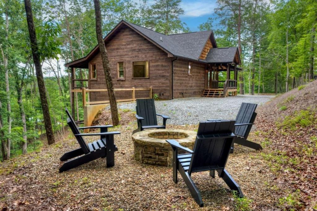 120 Green Ridge Road