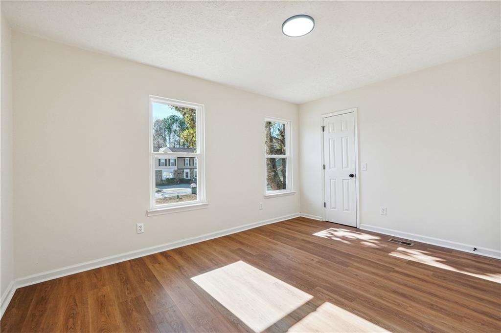 Pleasant Oaks Townhomes - Residential Lease