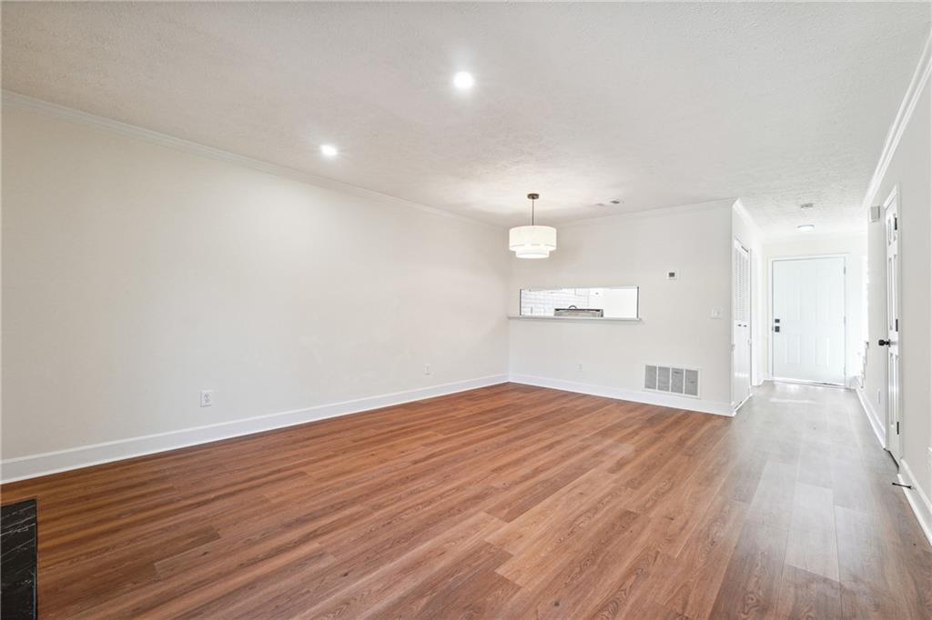 Pleasant Oaks Townhomes - Residential Lease