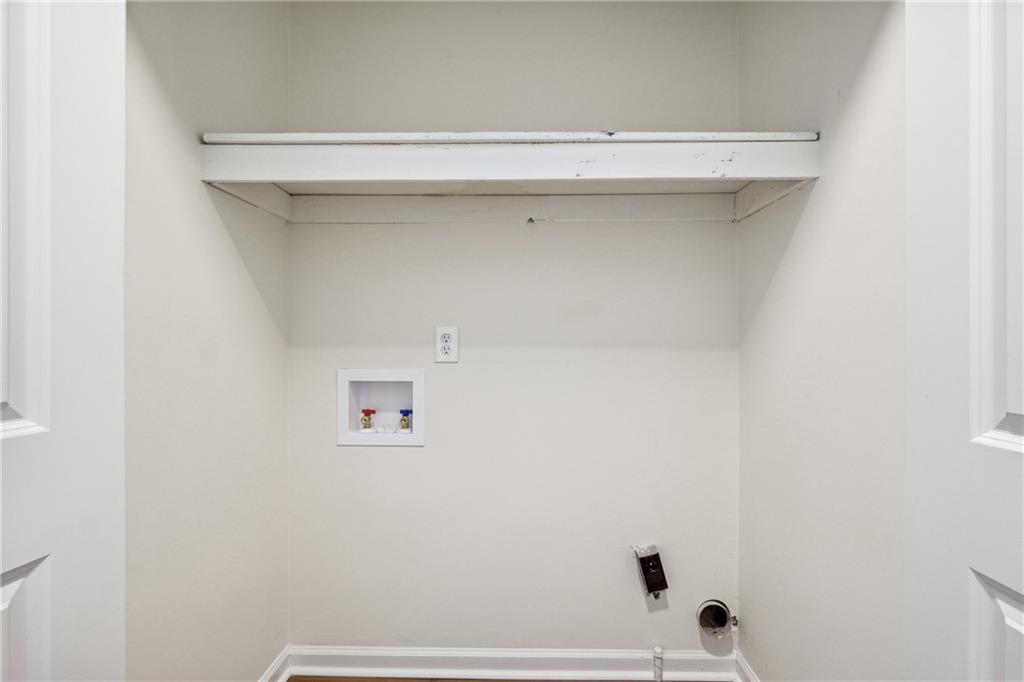 Pleasant Oaks Townhomes - Residential Lease