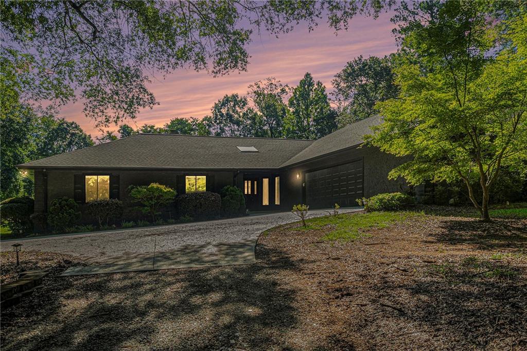 110 Cove Lane