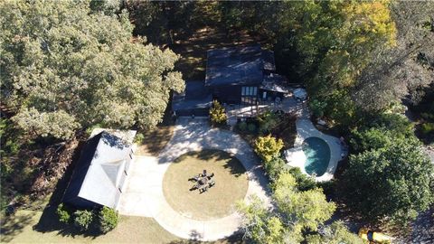 6700 Yacht Club Drive Acworth GA 30102