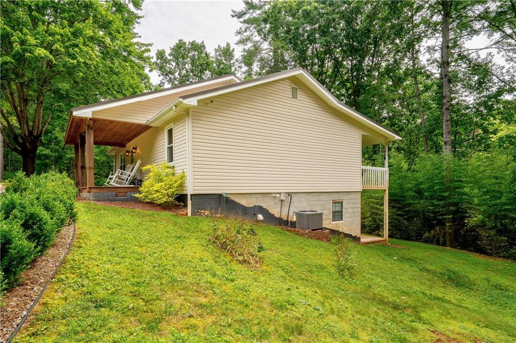 365 Quarles Lane