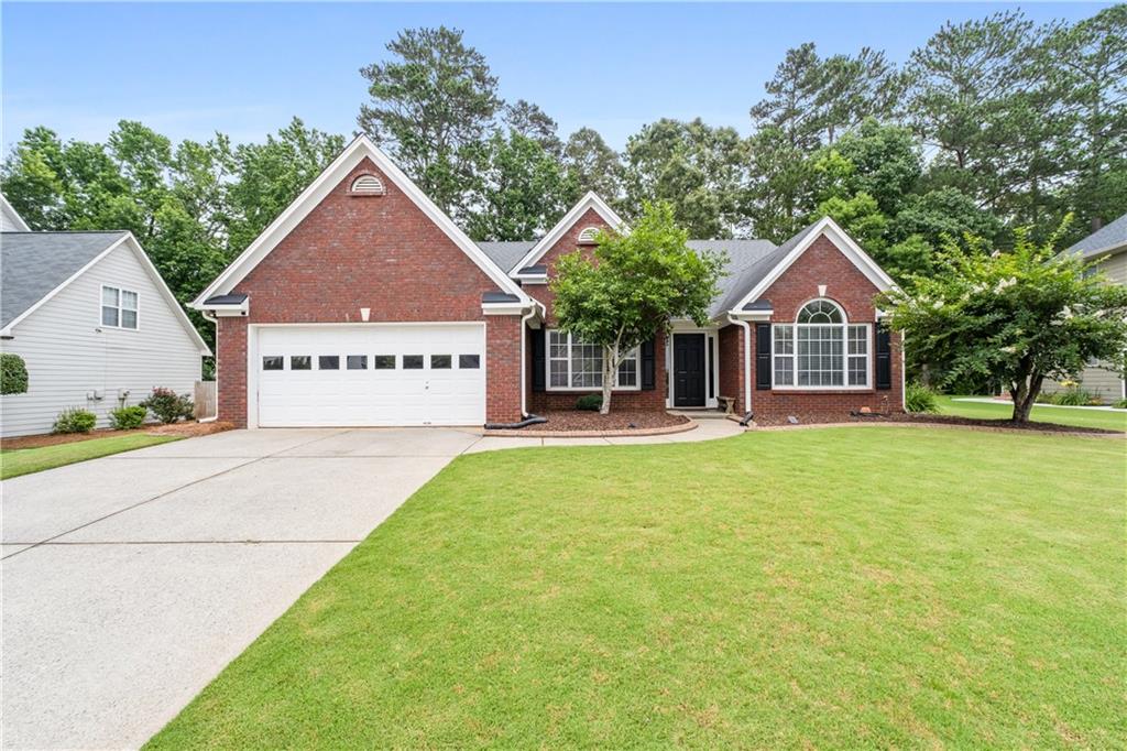 192 SANDHURST Court