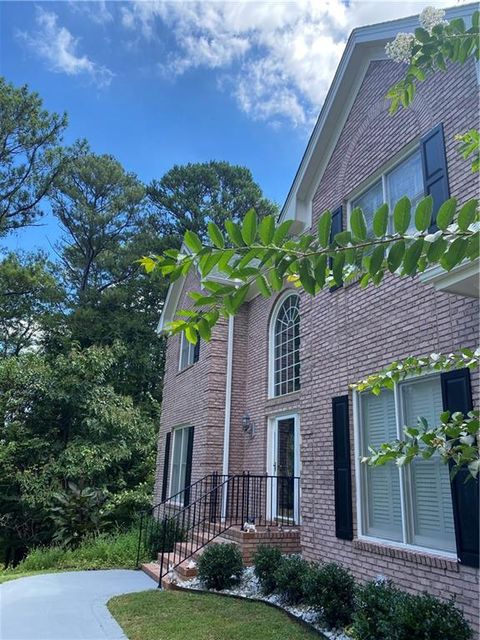 A home in Lilburn