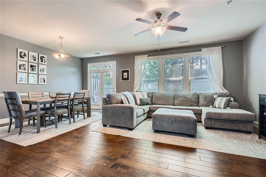 2212 Knoxhill View, Smyrna, Georgia image 7