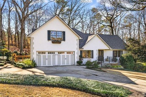Photo of 2016 Parsons Ridge Circle, Duluth, GA 30097 (MLS # 7705370)