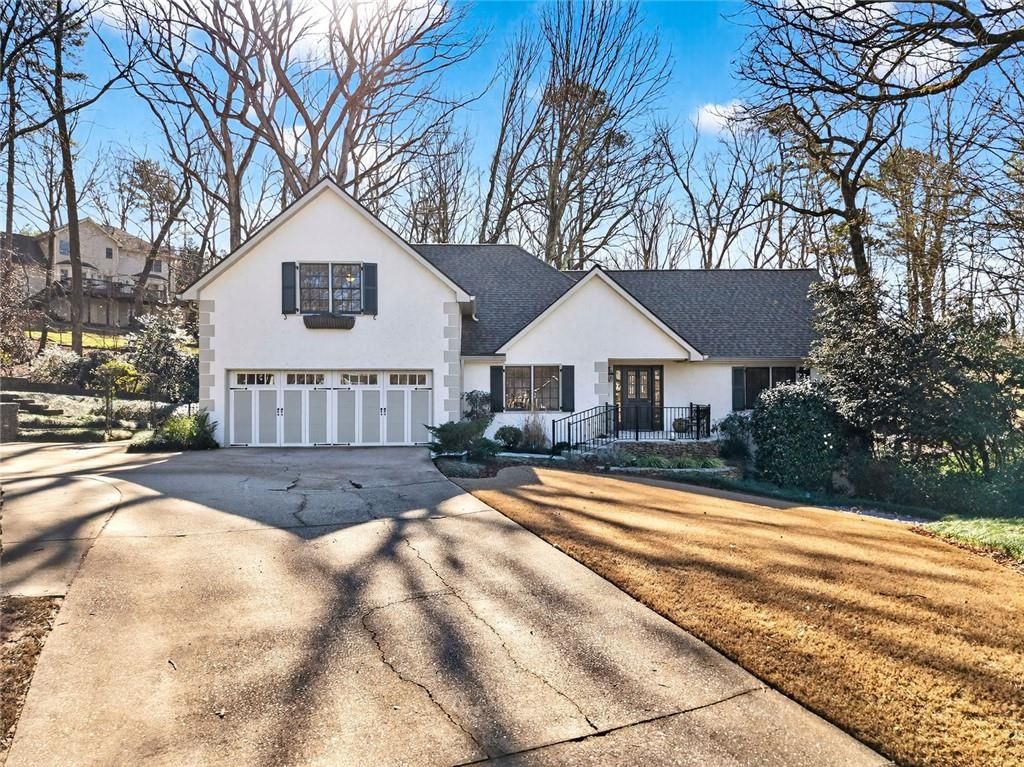 Photo of 2016 Parsons Ridge Circle, Duluth, GA 30097 (MLS # 7705370)