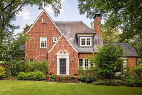 Photo of 1207 Oxford Road NE, Atlanta, GA 30306 (MLS # 7812465)