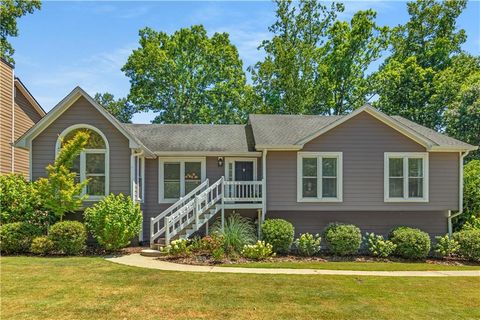 Single Family Residence in Brookhaven GA 1107 Bailiff Court.jpg