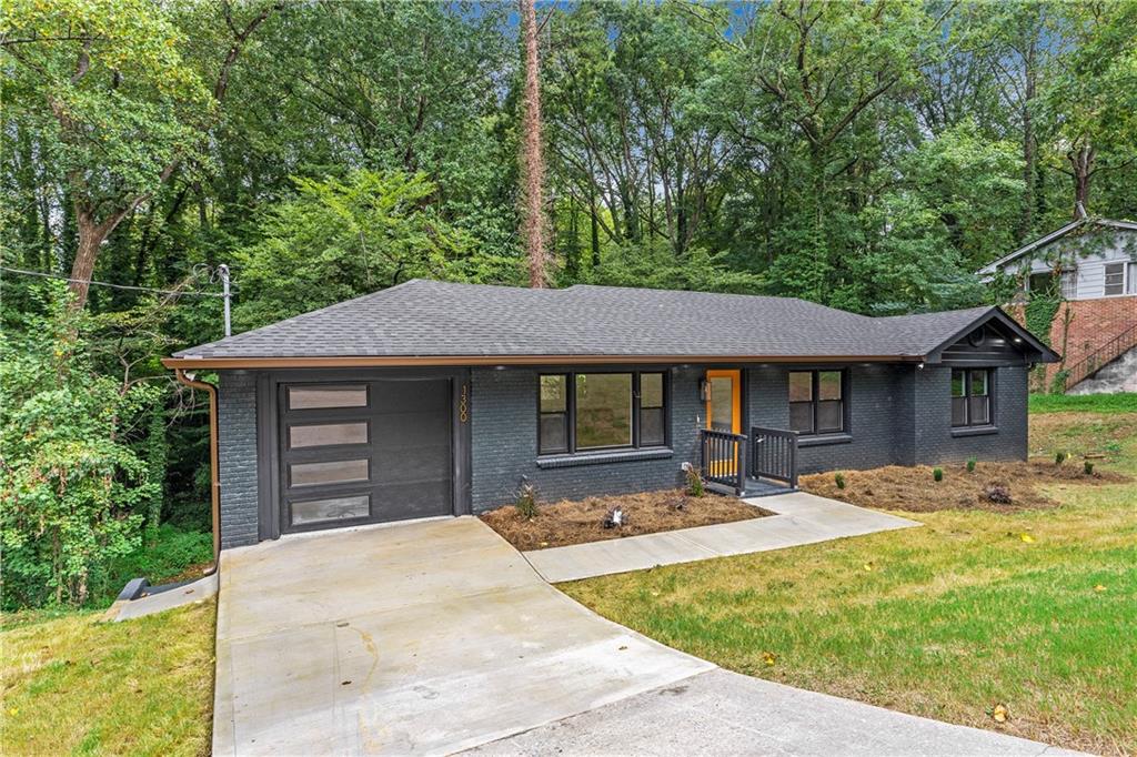 1300 Aniwaka Avenue SW