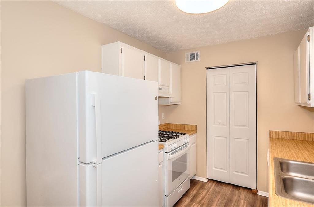653 Inland Way, Lilburn, Georgia image 31