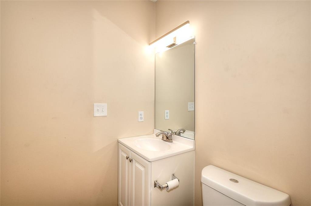 653 Inland Way, Lilburn, Georgia image 9