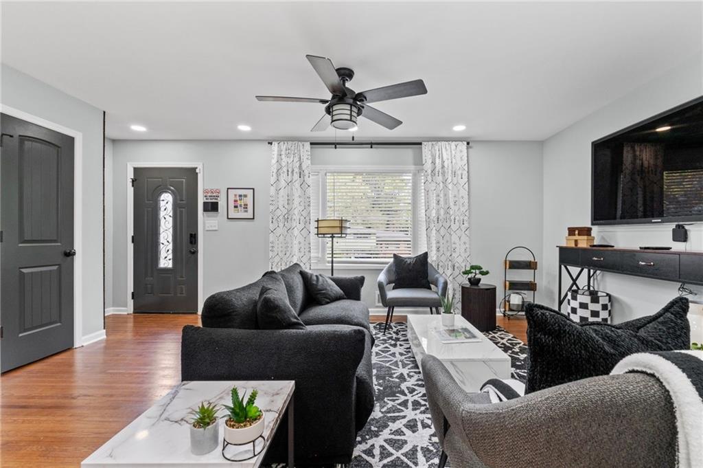 1467 Timms Circle SE