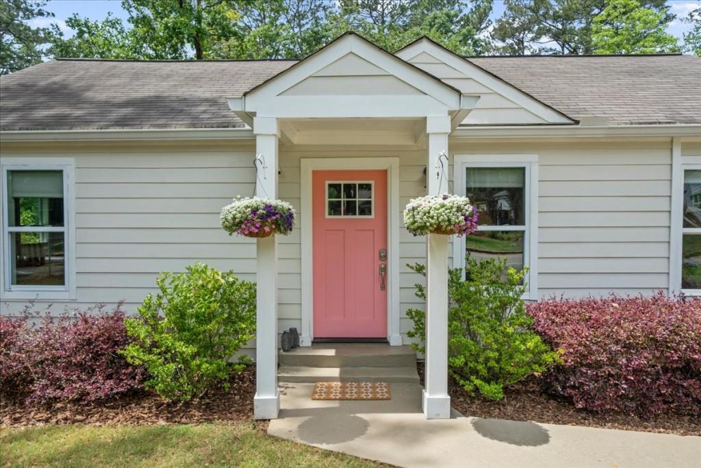 1975 Mcafee Place