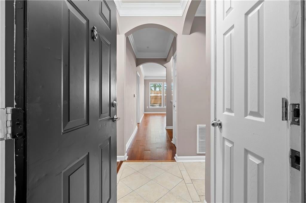 1850 Cotillion Drive 1006