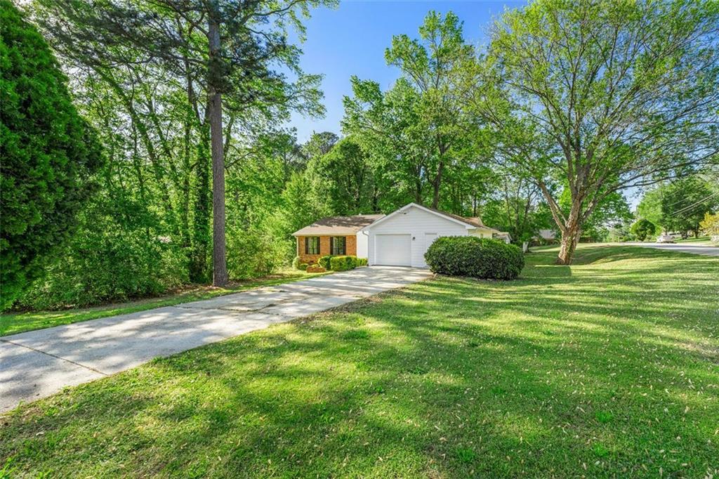 2254 Lisbon Lane