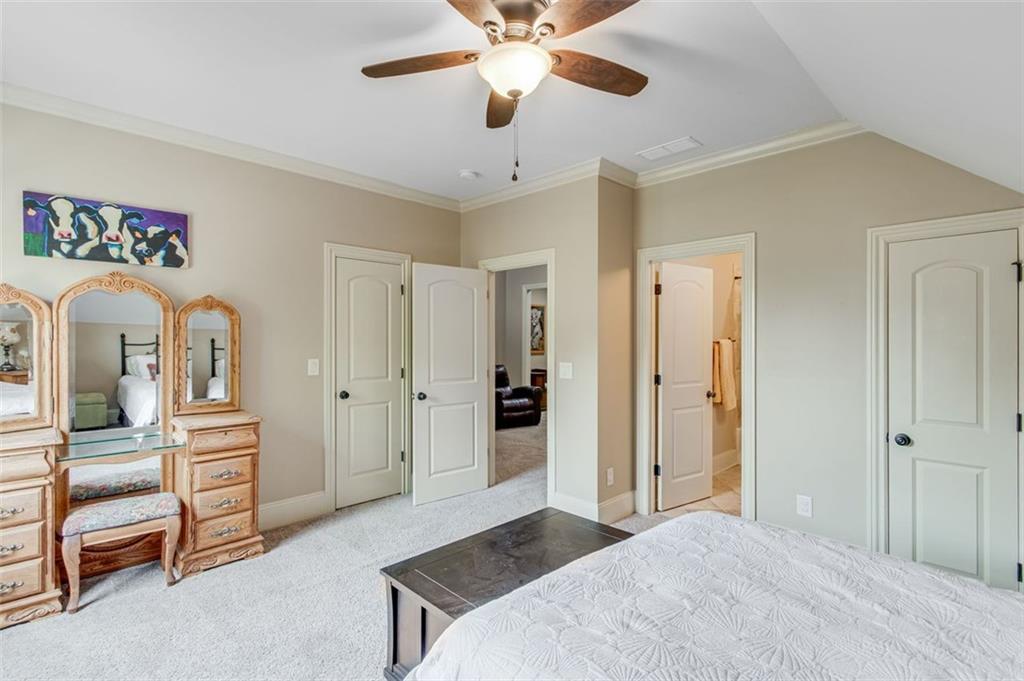 5623 Brendlynn Drive, Suwanee, Georgia image 45