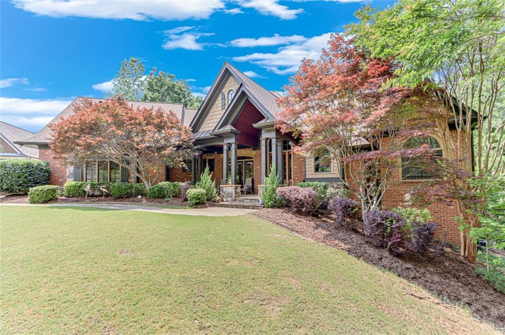 5623 BRENDLYNN Drive